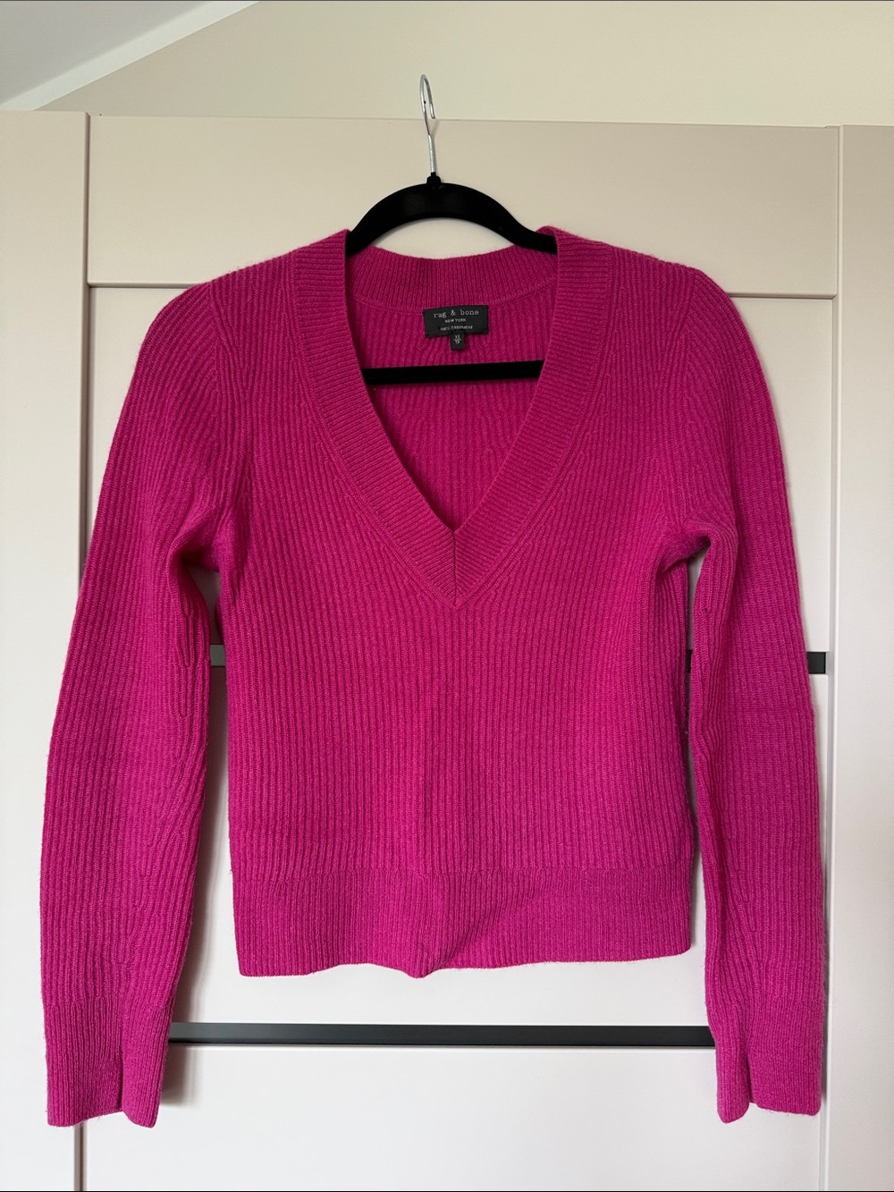 Fuchsia V-Neck Ribbed Sweater - Women
